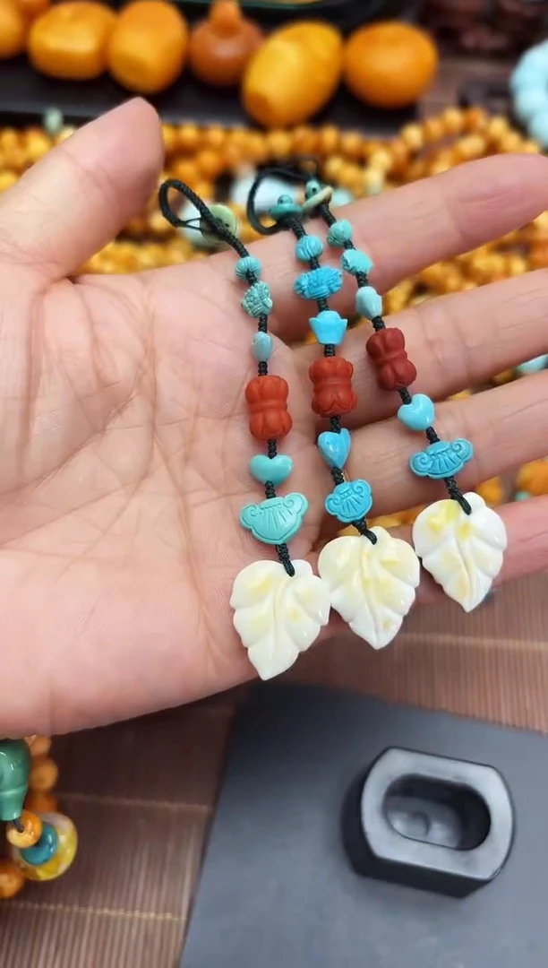 【闪购商品】琥珀裸石未镶嵌大业有成DIY挂饰