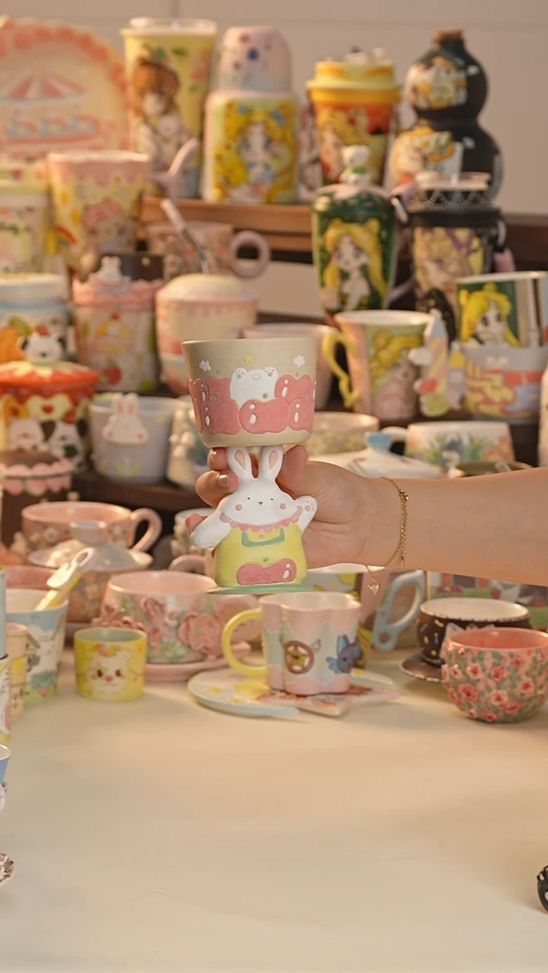 其他景德镇釉下彩手绘设计师款陶瓷