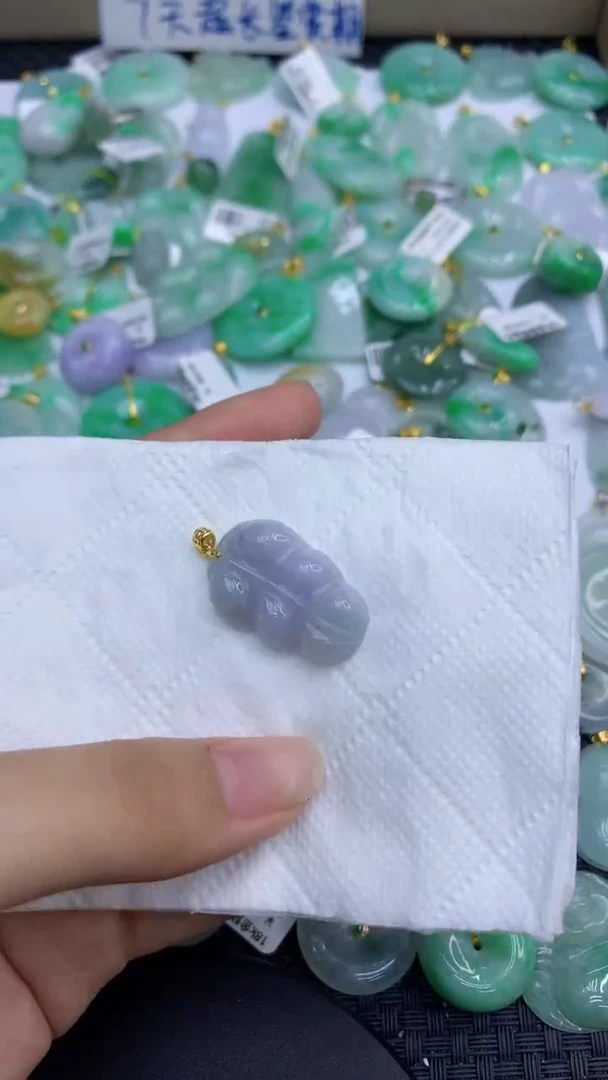 颈饰未镶嵌翡翠11111111