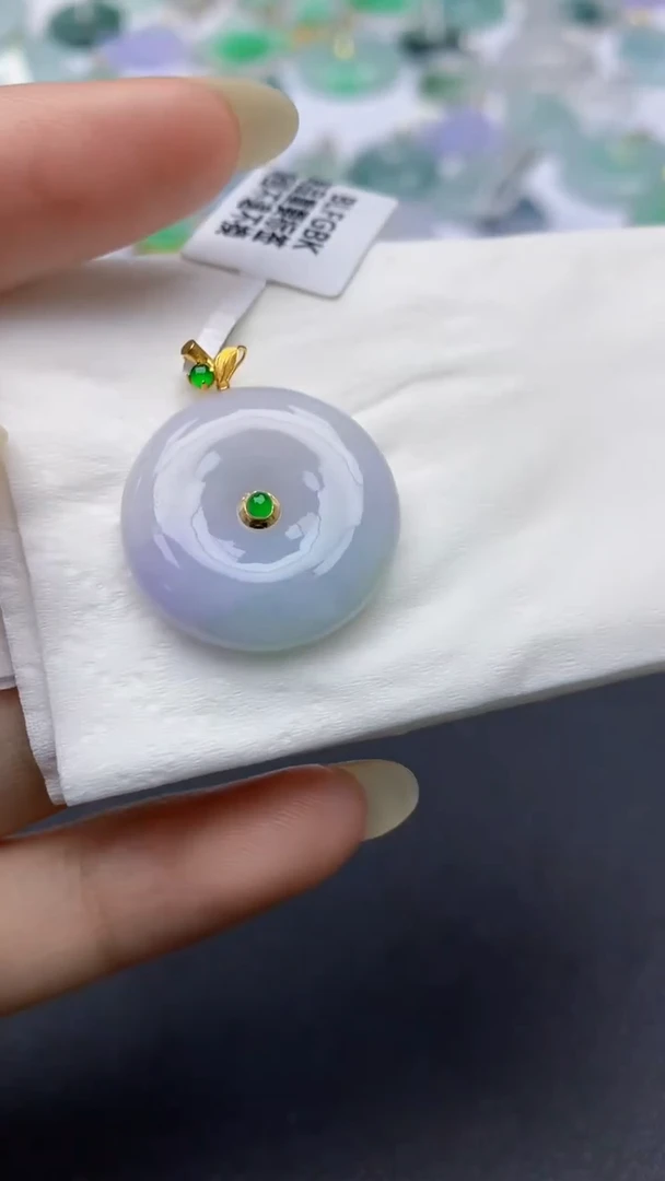 颈饰18K金镶嵌翡翠天然缅甸a货翡翠百元以上9元证书费自理