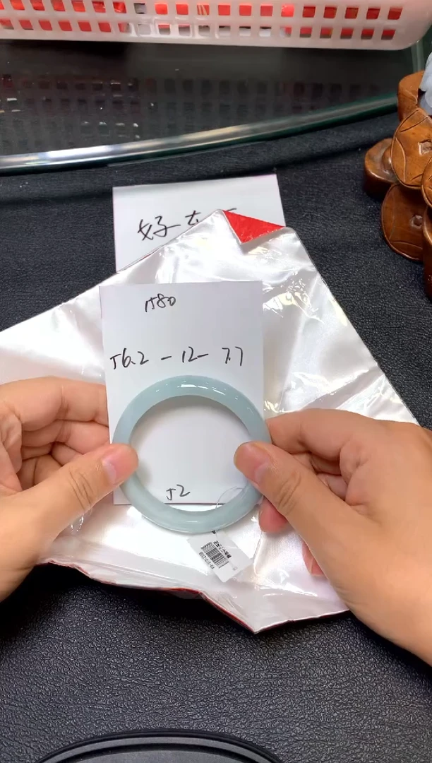 未镶嵌手镯翡翠/潘10-21/--52