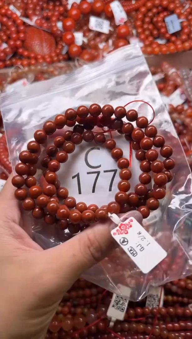 南红玛瑙未镶嵌珠宝奇石C177-7+