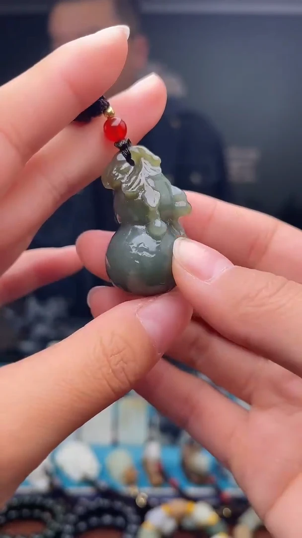 未镶嵌和田玉挂件1