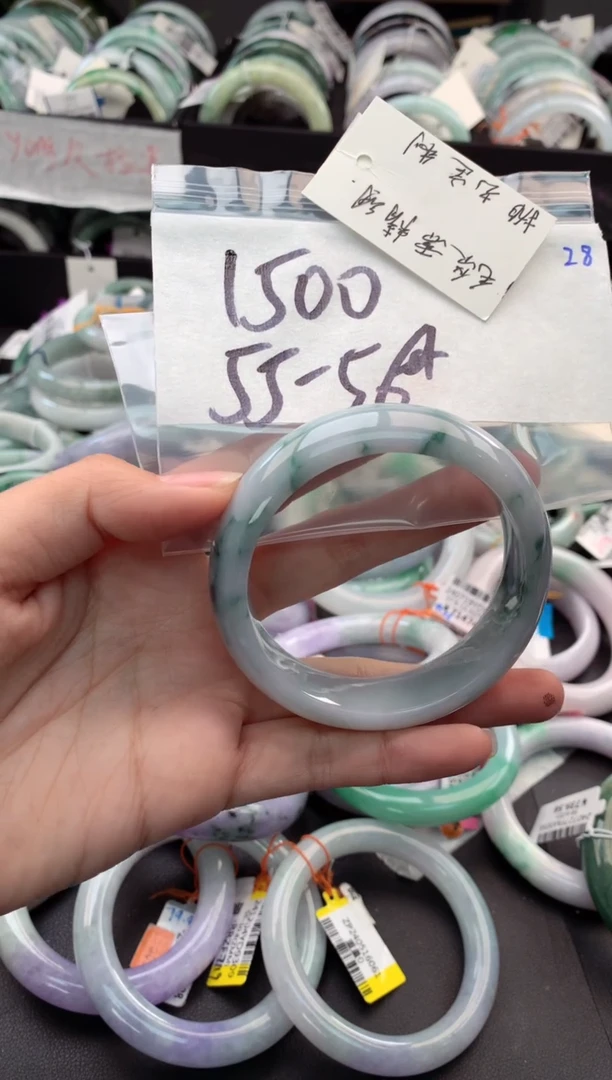 【闪购商品】定制翡翠未镶嵌毛货需精细抛光+多人