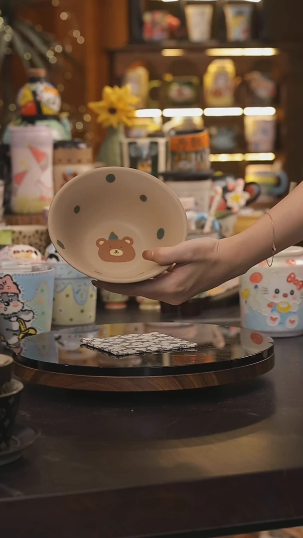 景德镇釉下彩绘设计师款式陶瓷