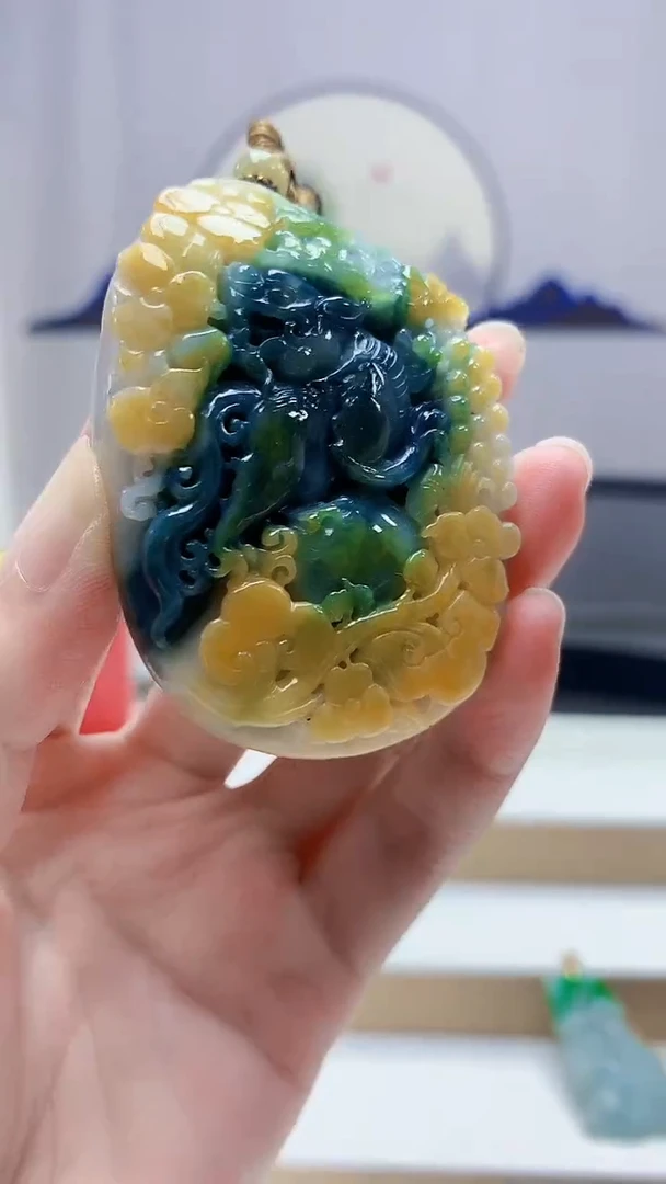 未镶嵌定制翡翠5060zm-毛货挂件102