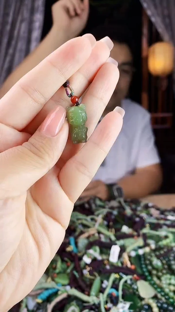 未镶嵌和田玉挂件多样性发货拍一发一