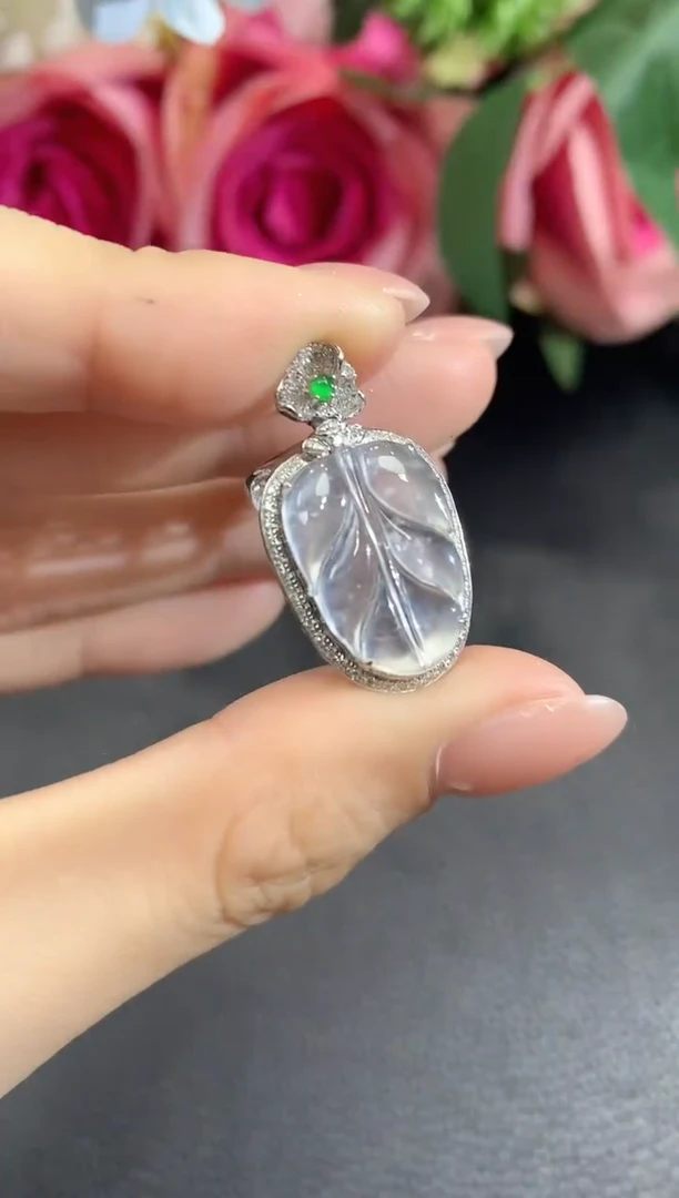 吊坠(不含链)18K金镶嵌翡翠C7