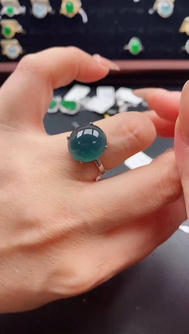 银S925镶嵌戒指翡翠1