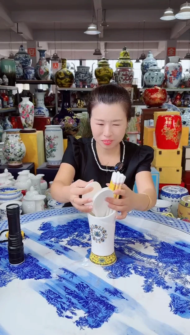 餐具筷子10双，带汤勺饭勺筷子筒