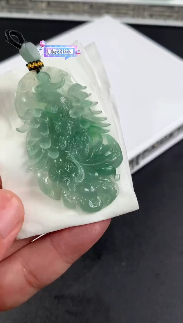 未镶嵌定制翡翠城*翡翠