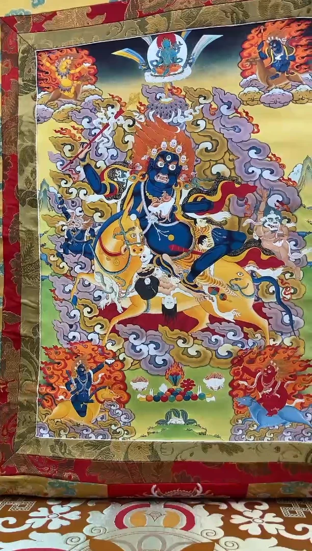 卷轴画矿物质喷绘  吉祥天母1.3m金色龙布
