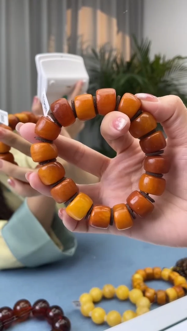 【闪购商品】蜜蜡珠宝奇石未镶嵌假一罚十，发一件054.17