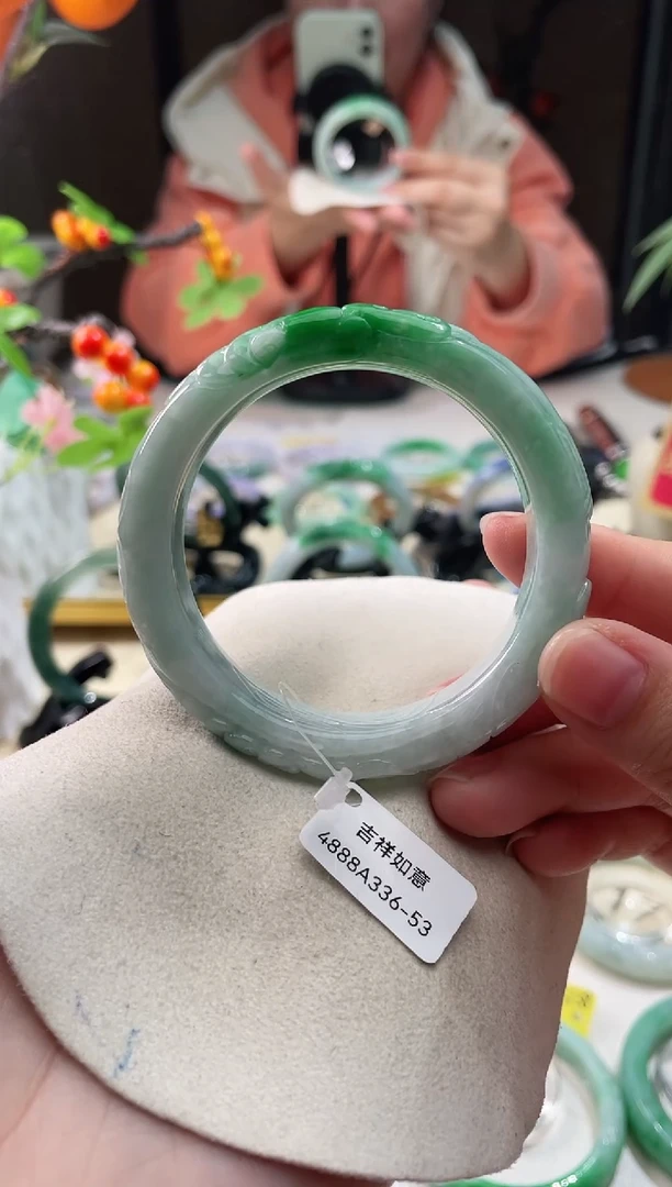 未镶嵌手镯翡翠8  翡翠手镯 53