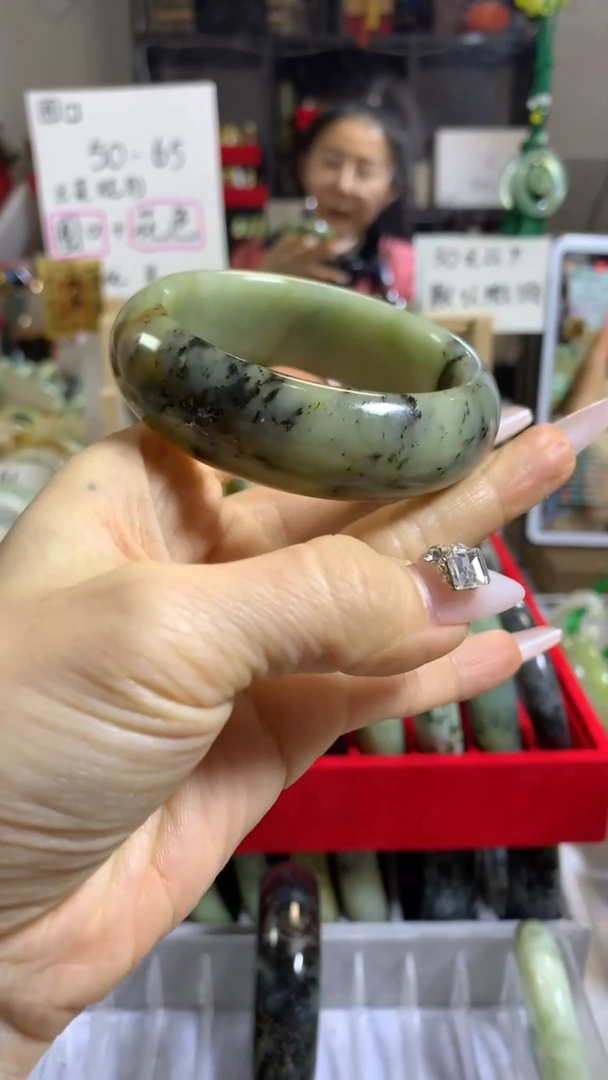 未镶嵌岫玉手镯34 58+ 包容
