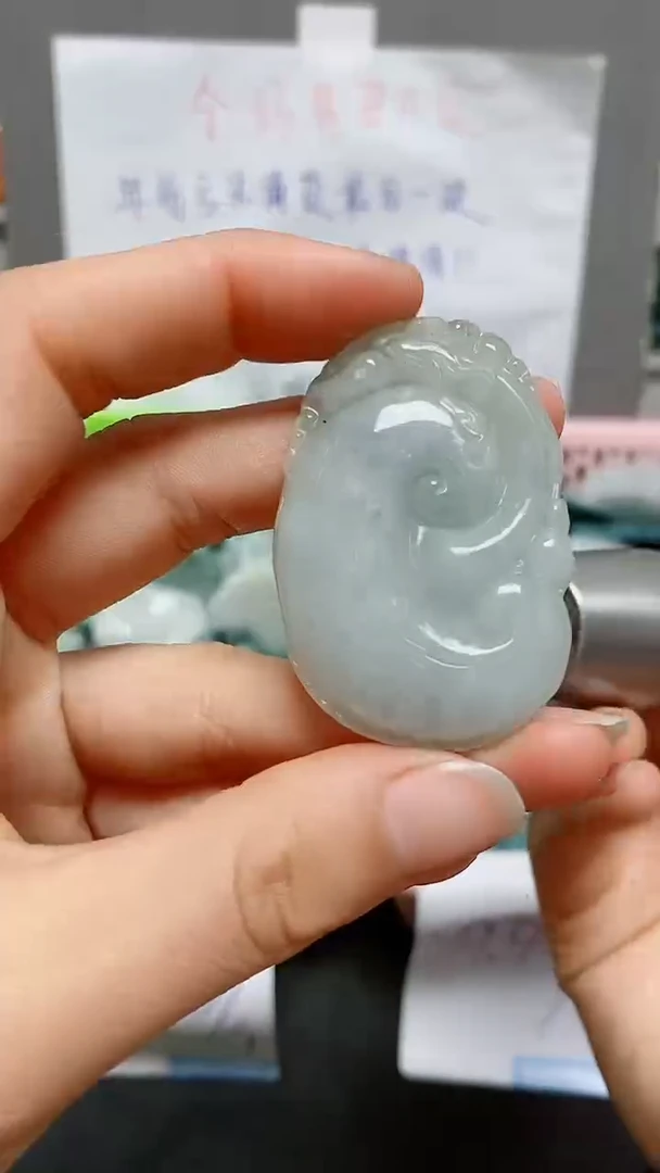 【闪购商品】翡翠颈饰未镶嵌天然翡翠A货