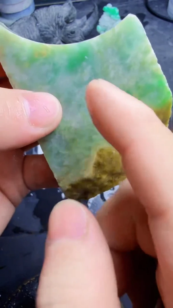 未镶嵌挂件翡翠天然翡翠086