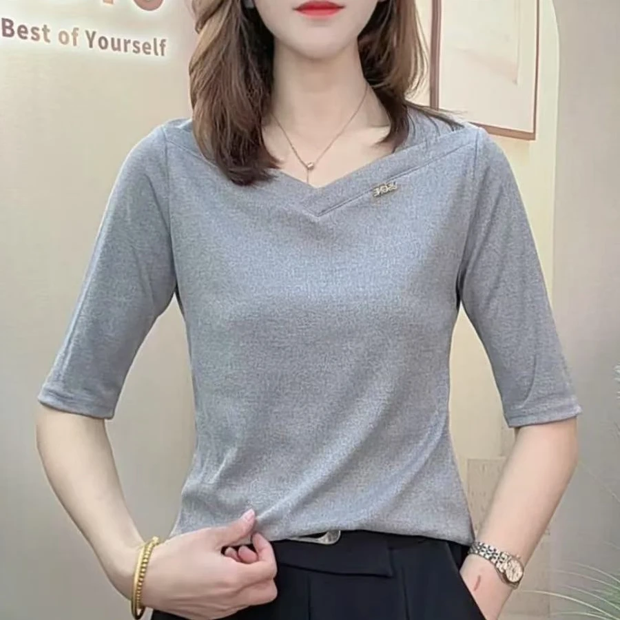 2538半袖打底衫女2025春季新款V领气质百搭显瘦内搭女士上衣