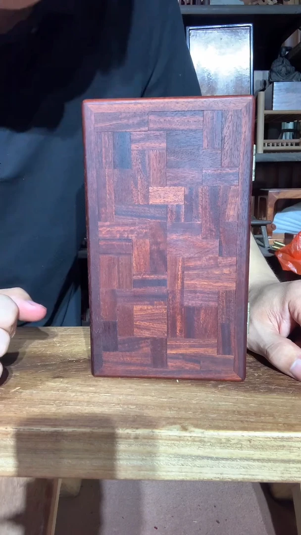 染料紫檀（血檀）机关盒