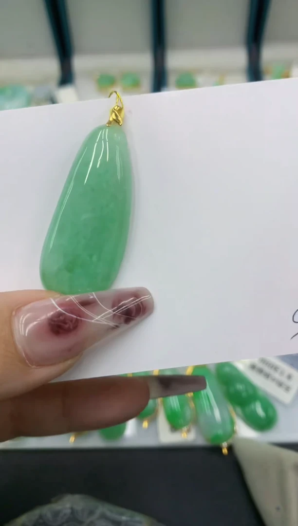 颈饰未镶嵌翡翠11111