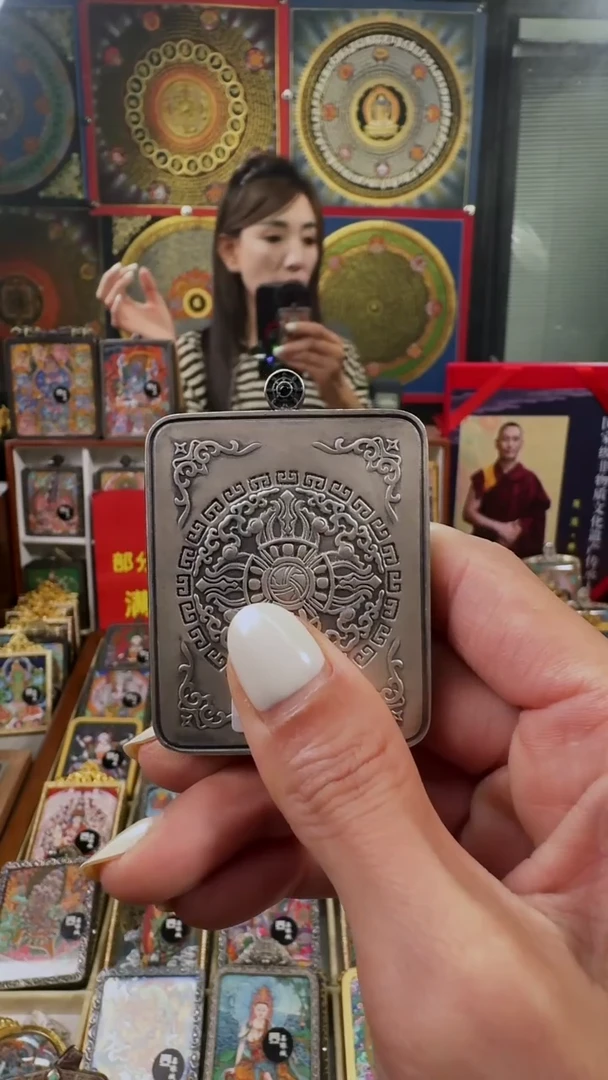 吊坠虎*喵壹善缘城手绘唐卡壳子