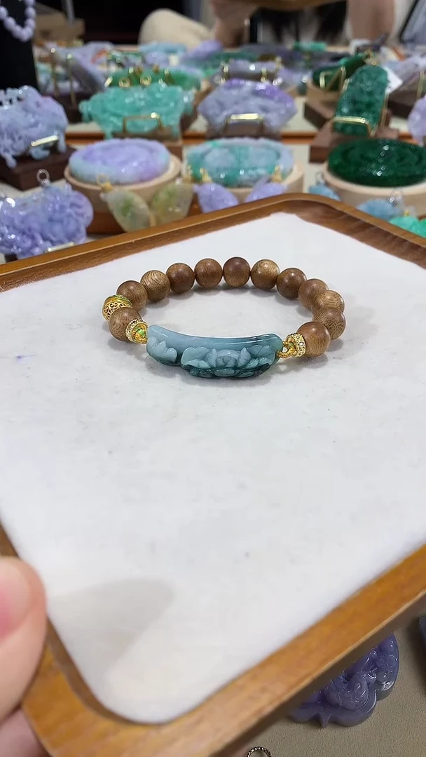 未镶嵌手链翡翠手牌