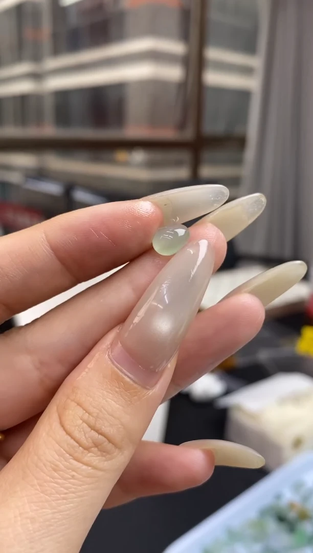 定制翡翠未镶嵌翡翠毛货~