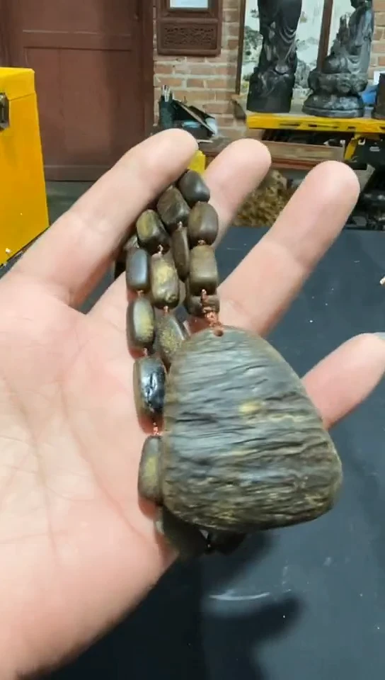 【闪购商品】木木雕富森红土贾一赔三