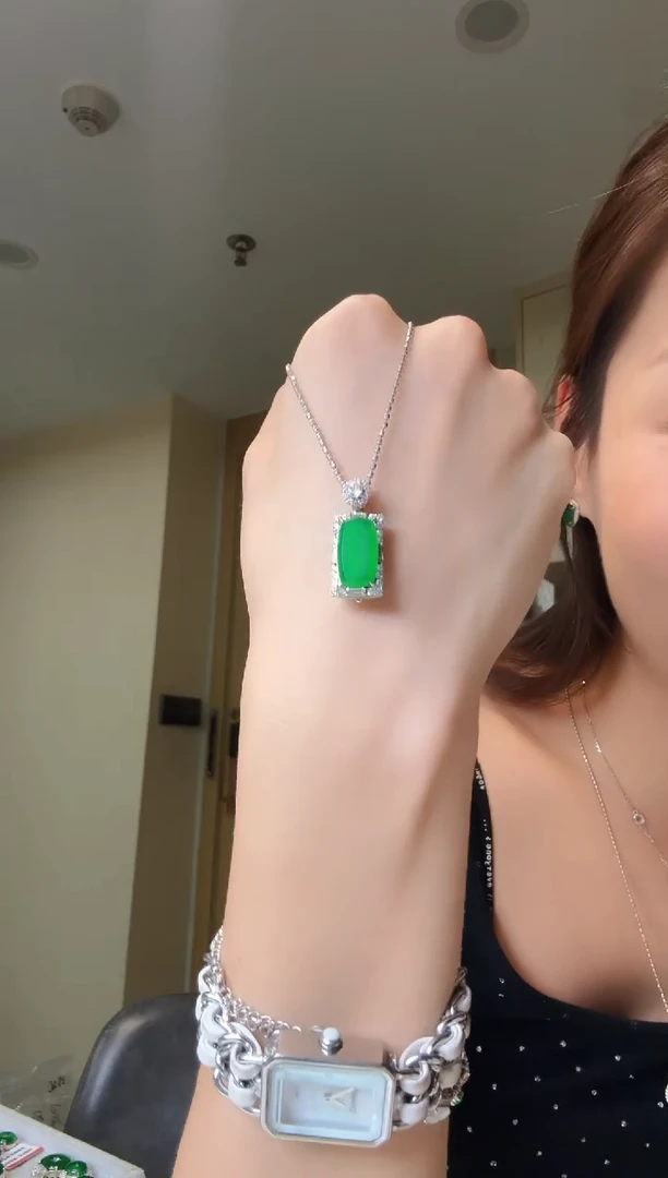 吊坠(不含链)银S925镶嵌翡翠天然翡翠吊坠