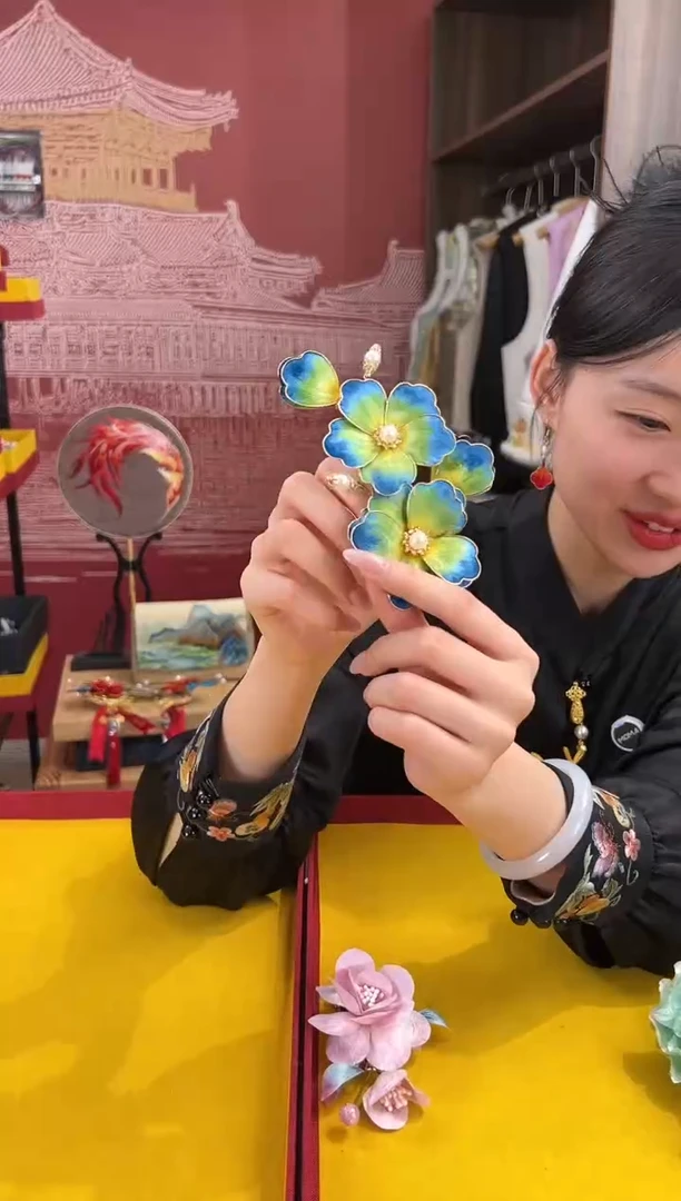 【闪购商品】刺绣非遗绒花（发饰）