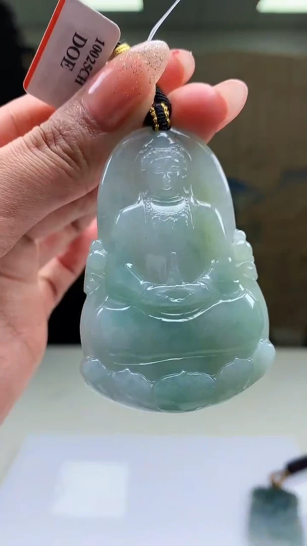 【闪购商品】定制翡翠未镶嵌4829MM-毛货挂件80