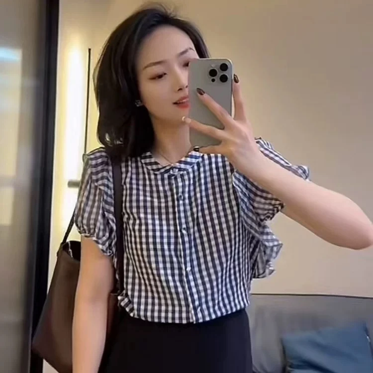 高级感格子短袖衬衫女装2025夏季新款超好看休闲时尚薄款开衫