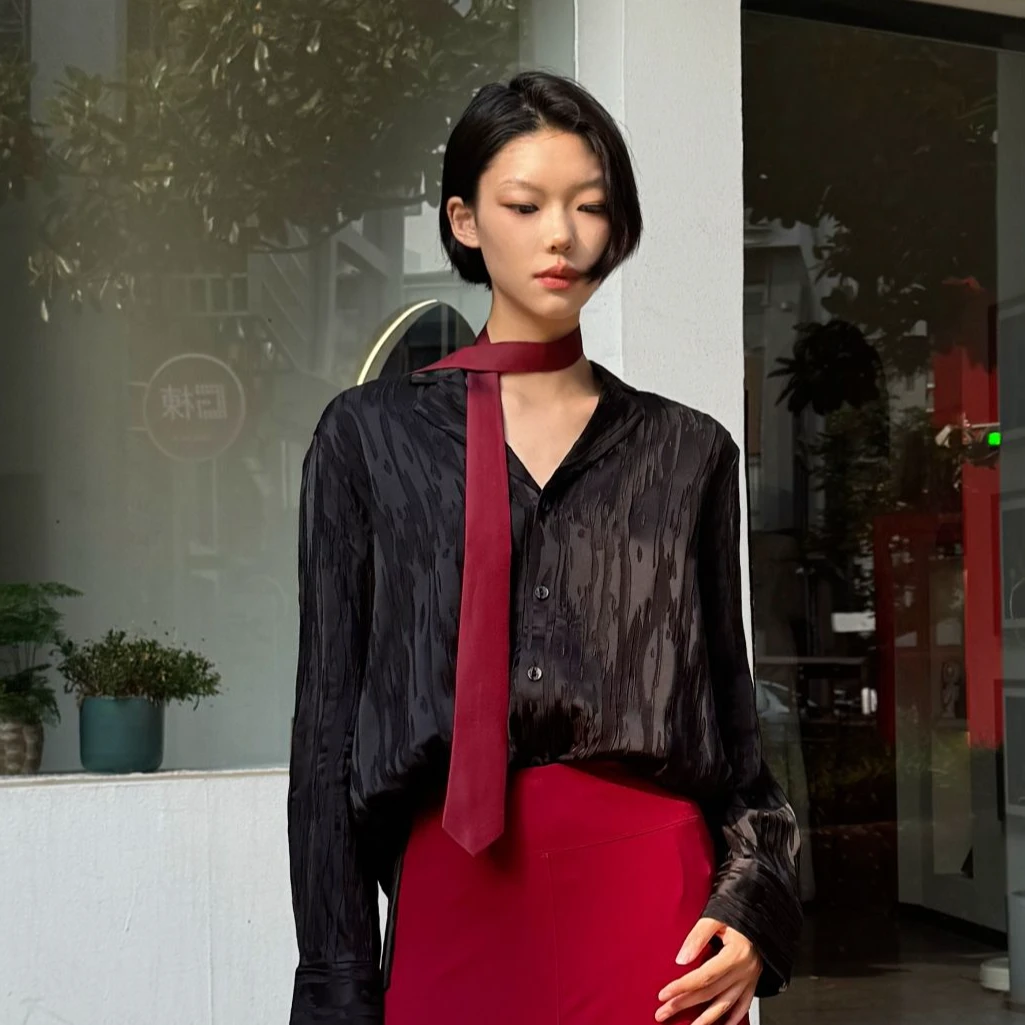 AMASS/阿玛施新款小翻领V领单排扣慵懒宽松衬衣女5300565