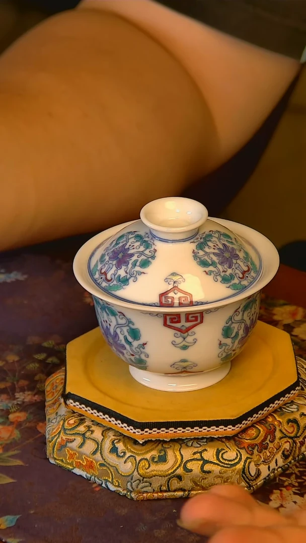 杯手工手绘杯杯很美丽