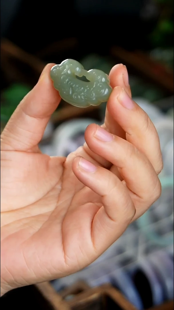 颈饰未镶嵌和田玉007