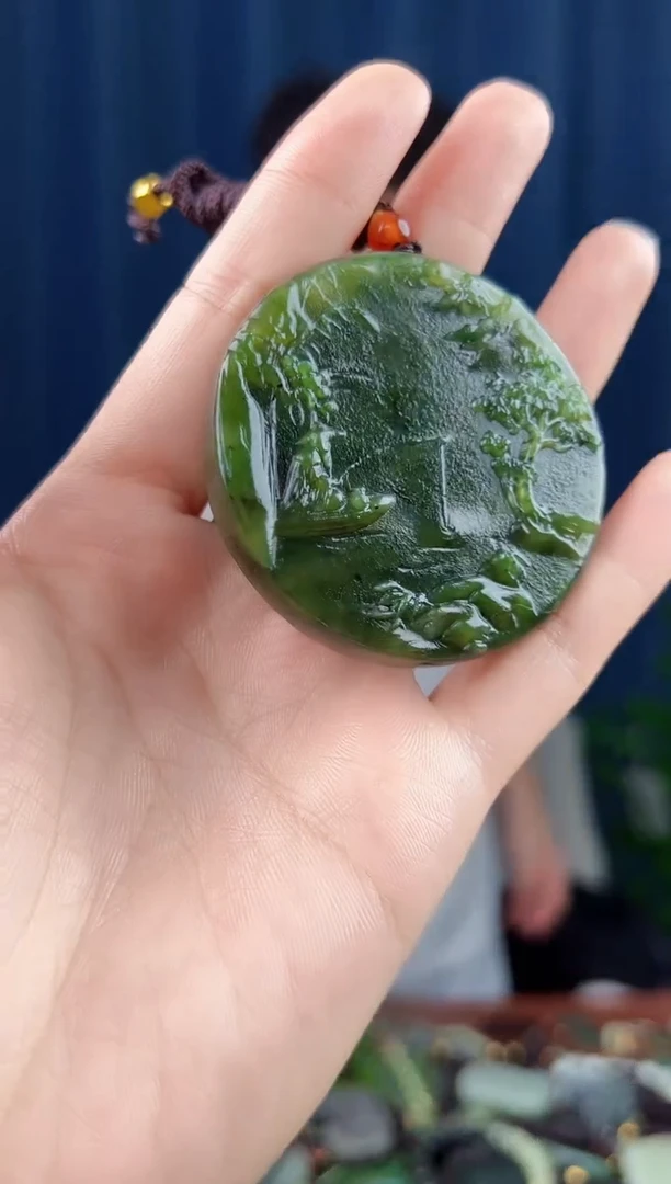 颈饰未镶嵌和田玉拍一发一，多样性发货