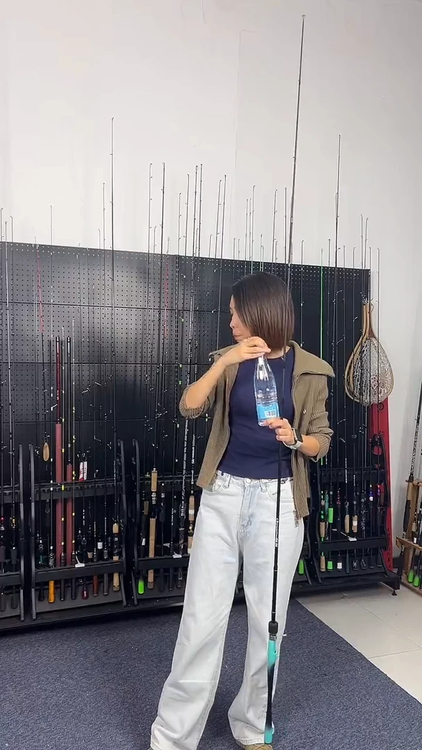 2.1m碳素XQ四节2.1米直柄（瑕疵尾货竿，没有售后，介意勿拍）