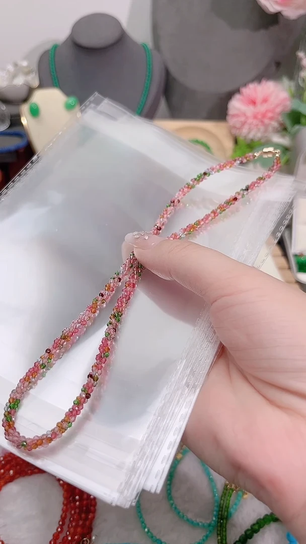 颈饰合金尖晶石粉彩麻花39.9