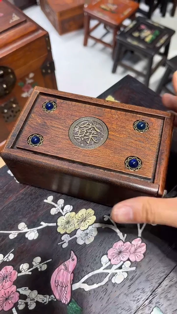 【闪购商品】贡木八方来财镶嵌机关盒