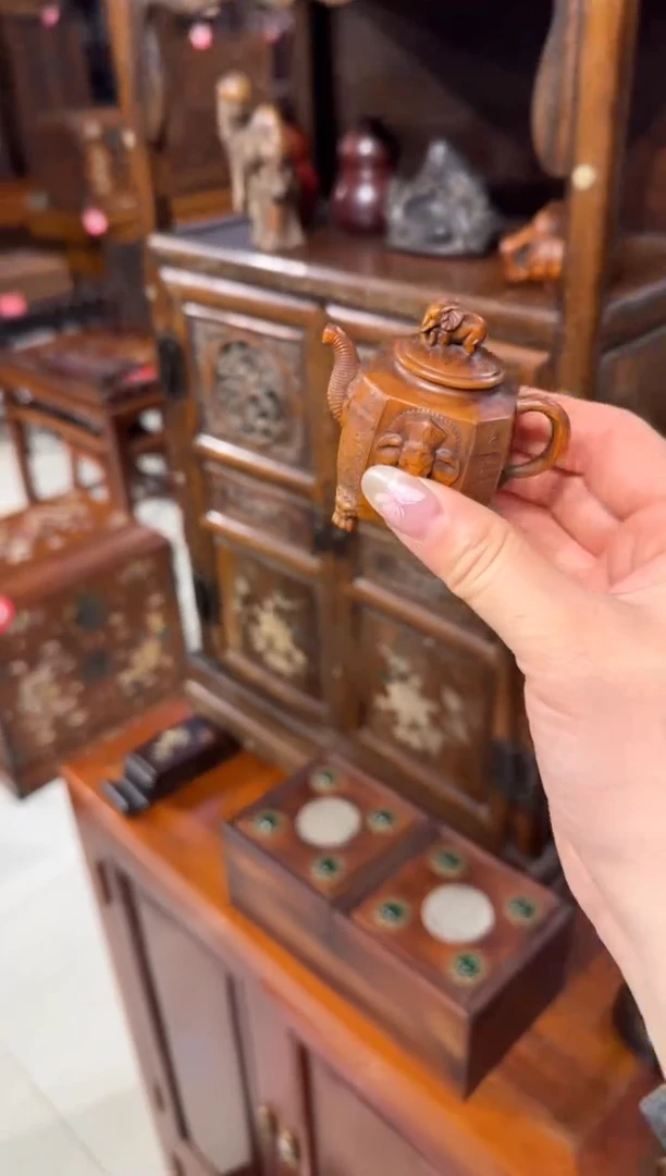 【闪购商品】木木艺黄杨木象把把壶68.8888