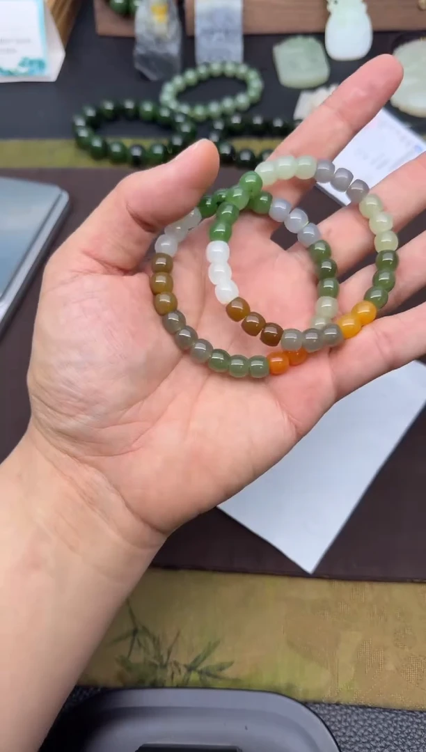 颈饰未镶嵌和田玉63（拍一发其一，多样性发货。）