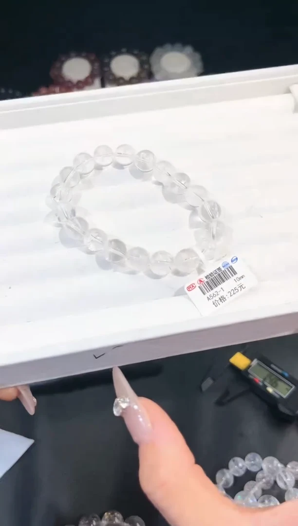 【闪购商品】水晶手链未镶嵌多样性发一白胶花10mm