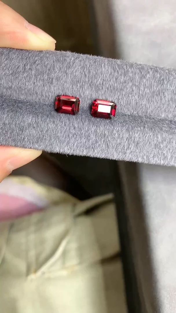 【闪购商品】石榴石裸石未镶嵌12石榴石裸石多样性发一颗