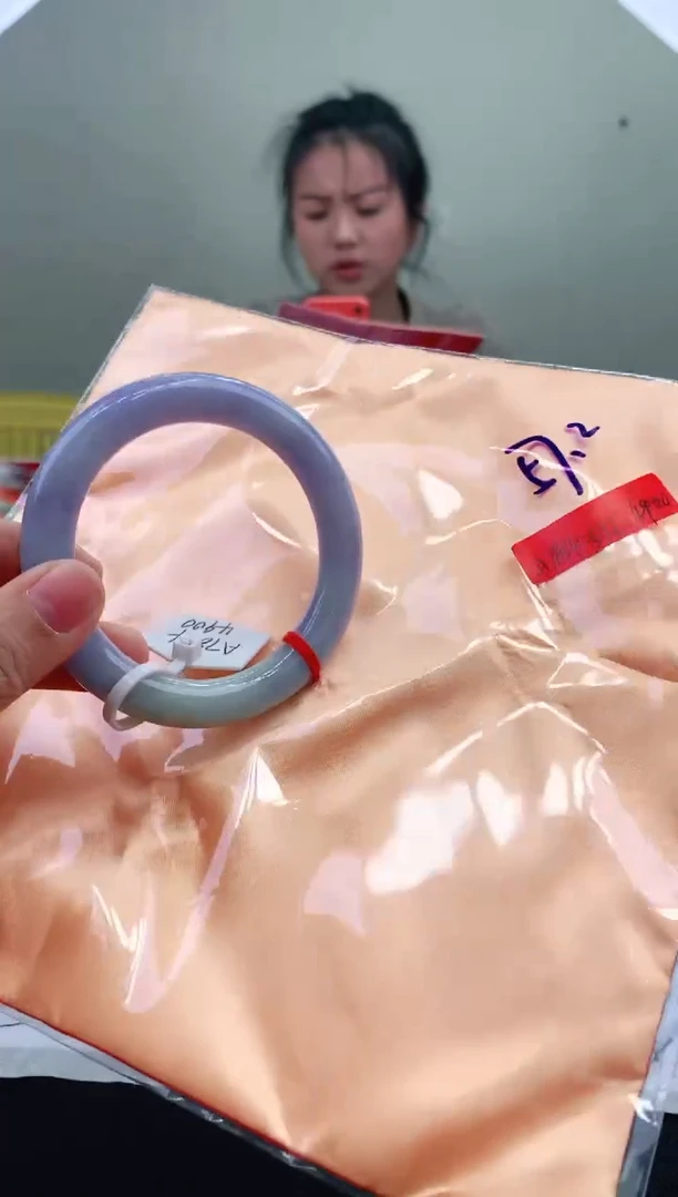 未镶嵌手镯翡翠57