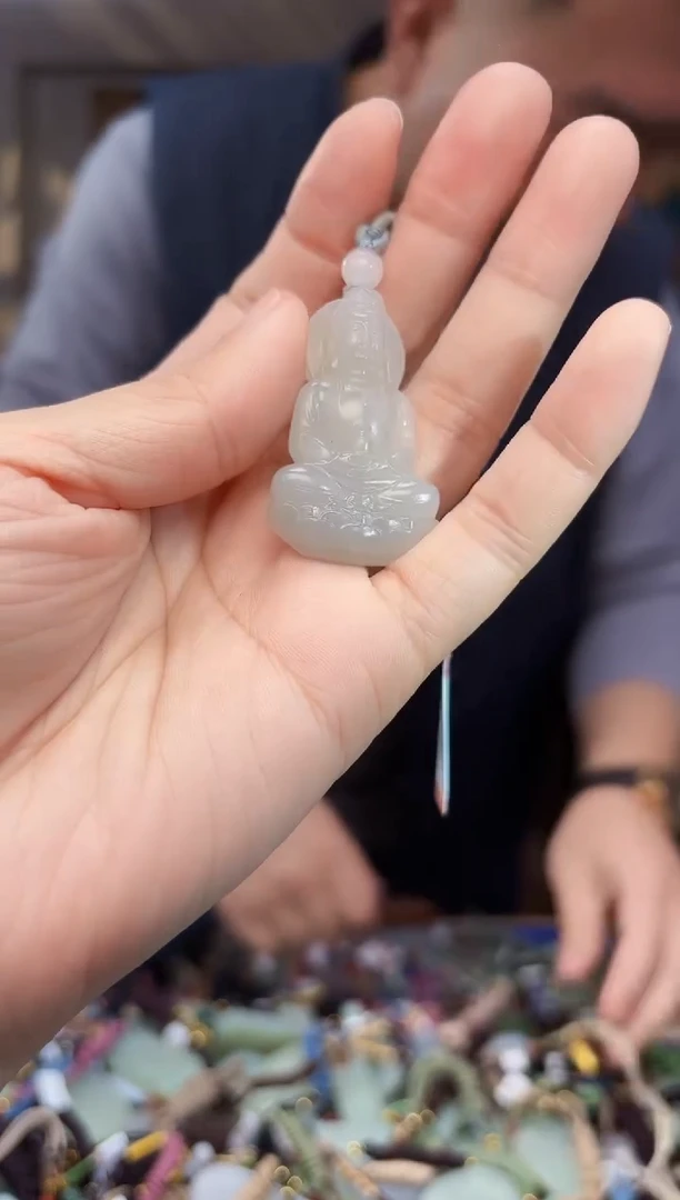 【闪购商品】和田玉挂件未镶嵌拍一发一