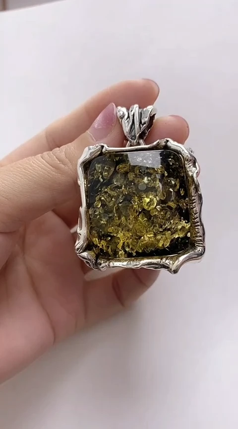 【闪购商品】琥珀裸石银S925镶嵌琥珀吊坠