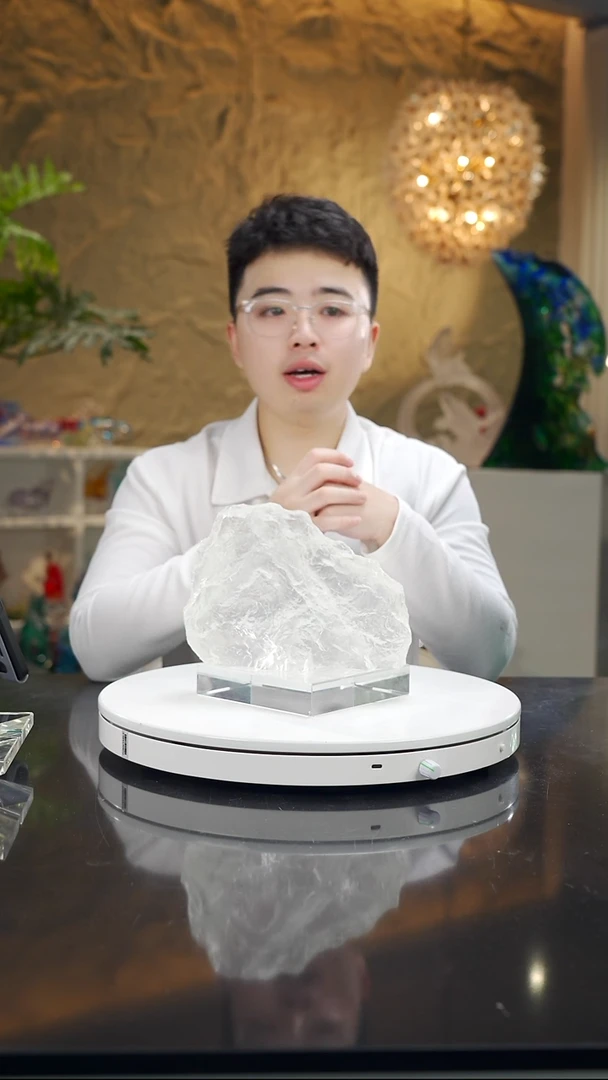 手工艺品琉璃?****?净透冰山