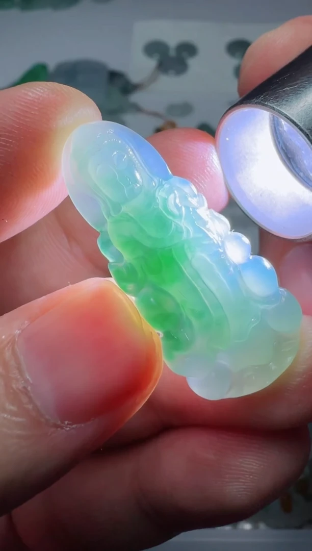 未镶嵌定制翡翠1