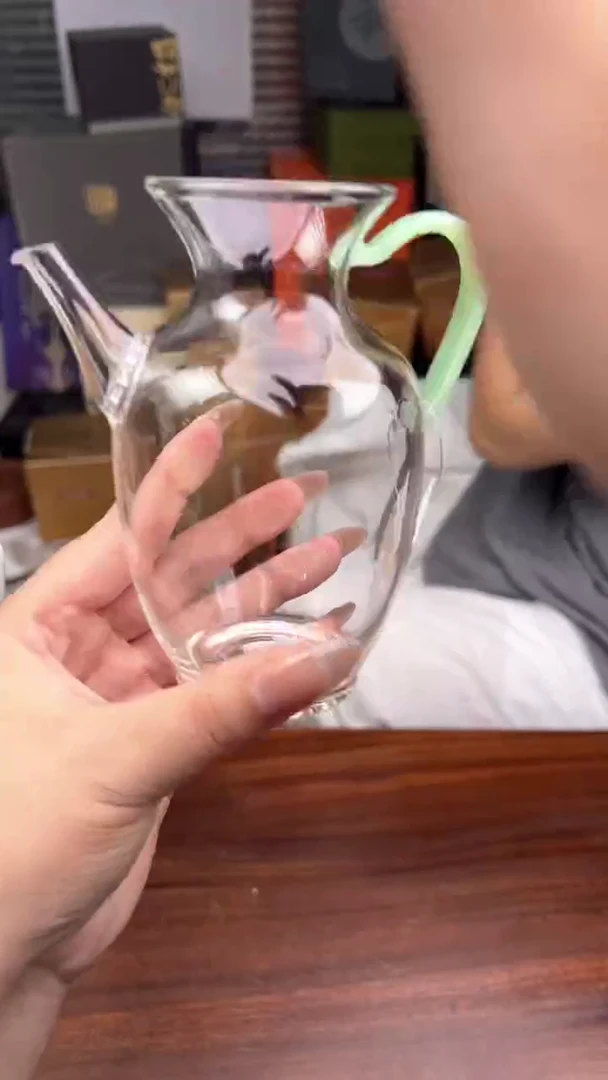 禾墨仿宋壶浅玉色