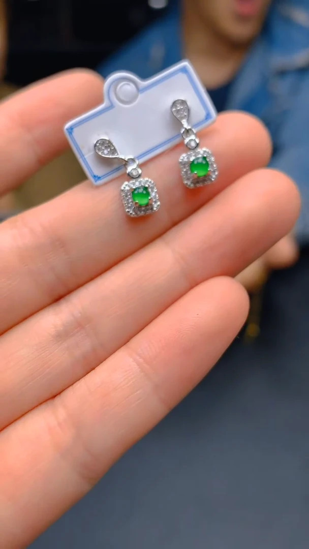 【闪购商品】翡翠耳饰未镶嵌0766626007/多样性发一